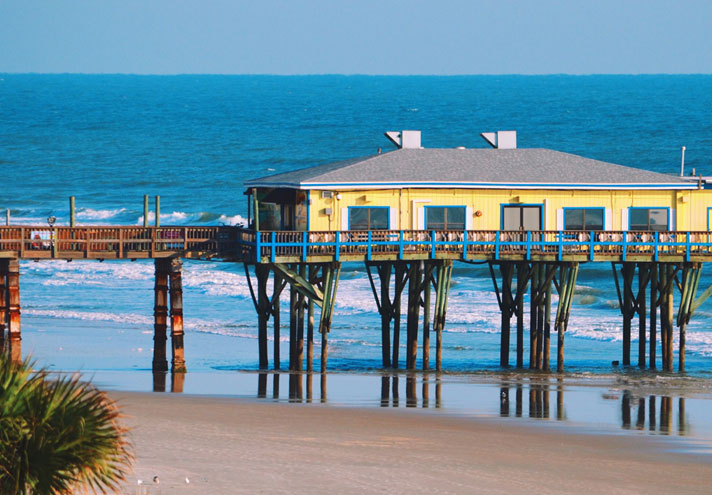Crabby-Joes-at-Daytona-Beach-Shores-Sunglow-Resort